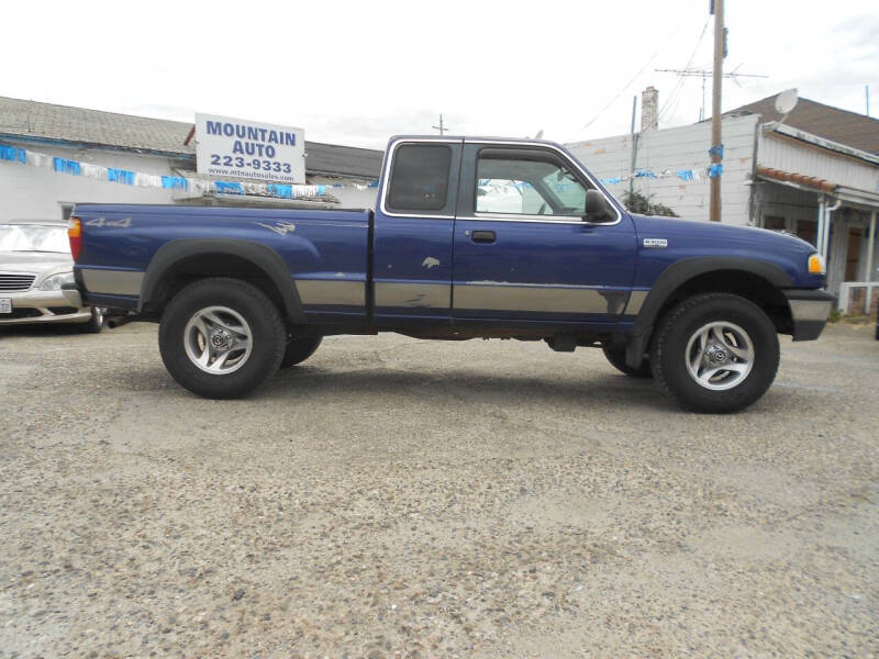 2001 Mazda B-Series B3000 SE