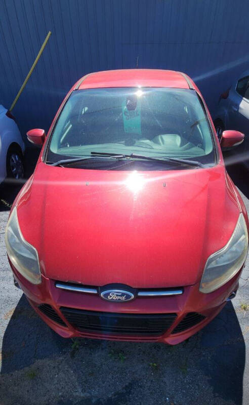 2012 Ford Focus Titanium's photo