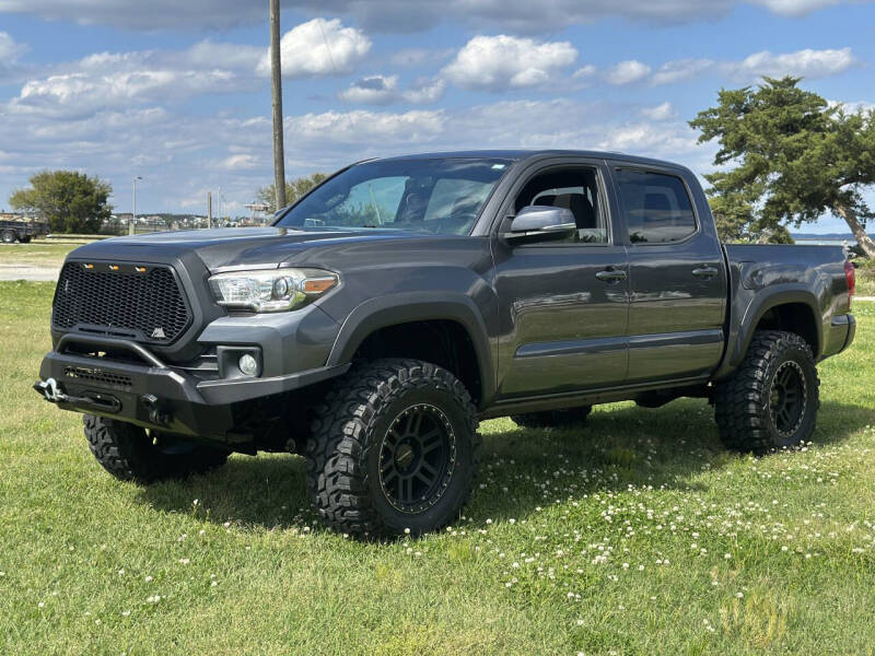 2017 Toyota Tacoma SR5 V6