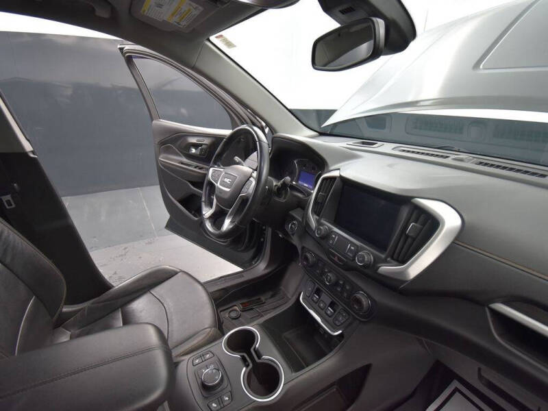 2021 GMC Terrain SLT