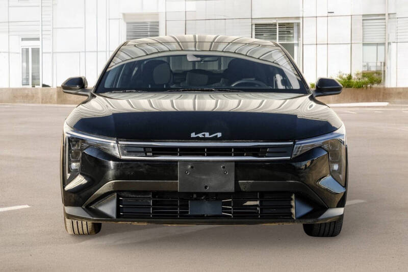 2025 Kia K4 LX