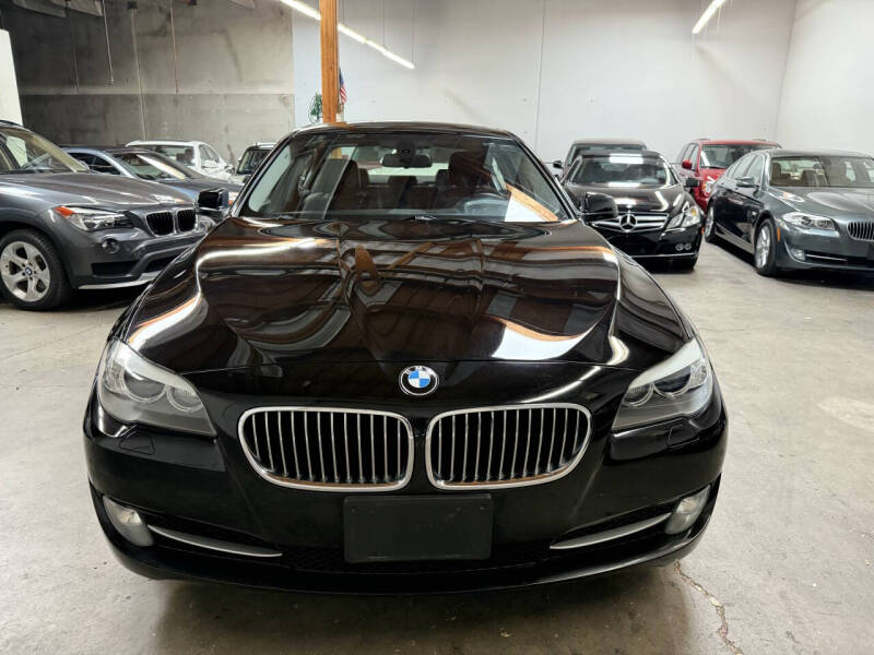 2012 BMW 5 Series 528i