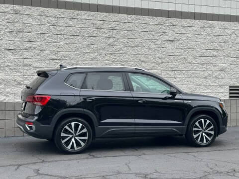 2022 Volkswagen Taos SE 4Motion