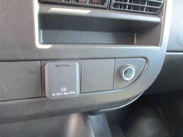 2024 GMC Savana 2500