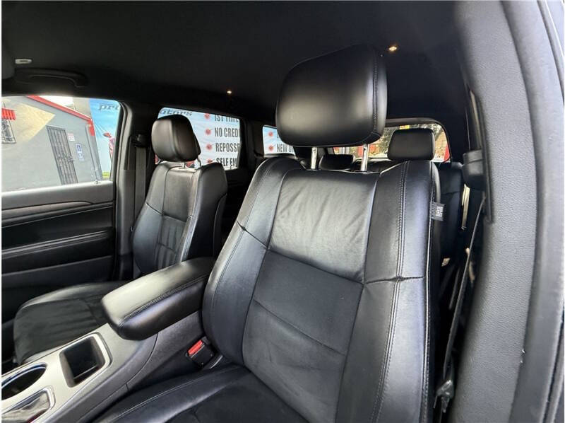 2018 Jeep Grand Cherokee Altitude