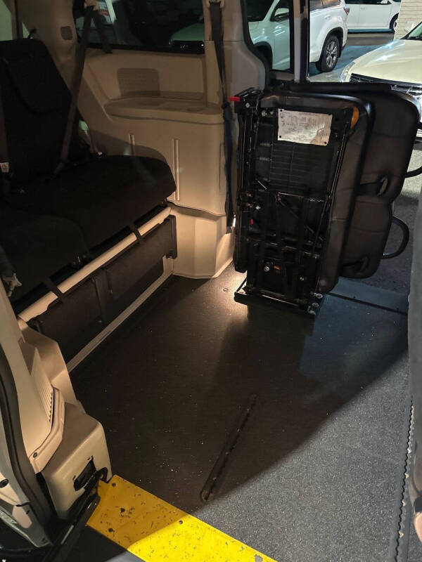 2011 Dodge Grand Caravan Express