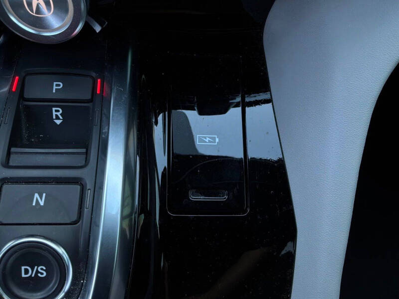 2022 Acura MDX w/Tech