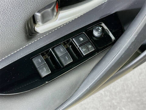 2022 Toyota Corolla Hatchback SE