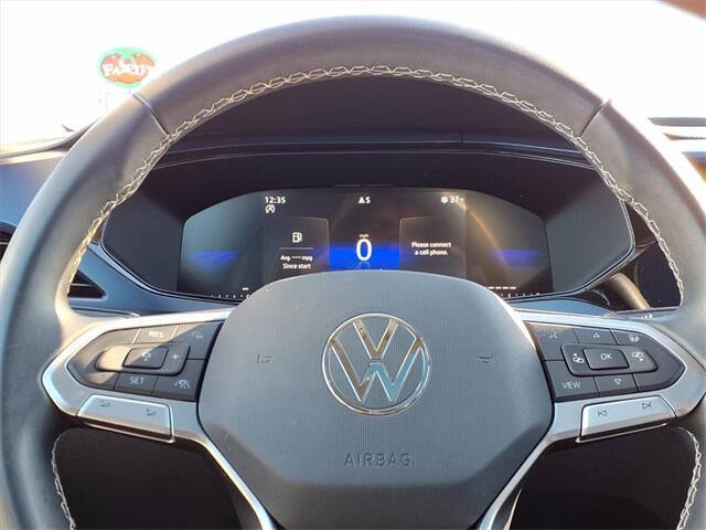 2023 Volkswagen Taos SE