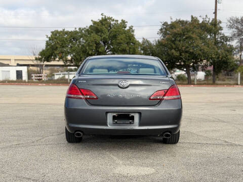 2008 Toyota Avalon Limited