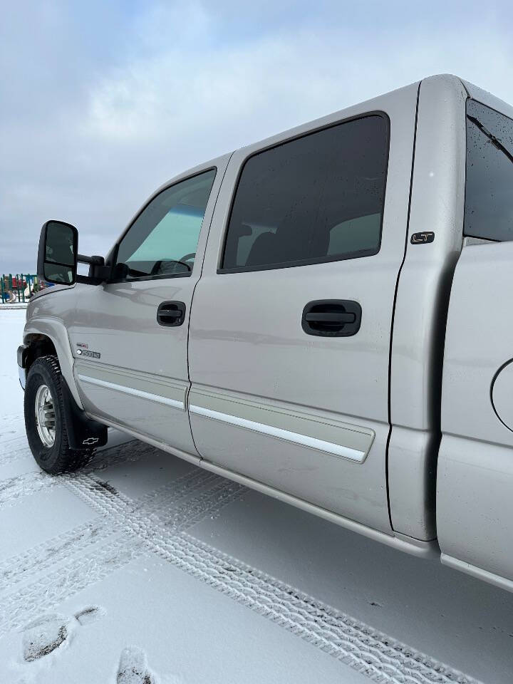 2006 Chevrolet Silverado 2500HD for sale at Maahs Motors in Becker, MN