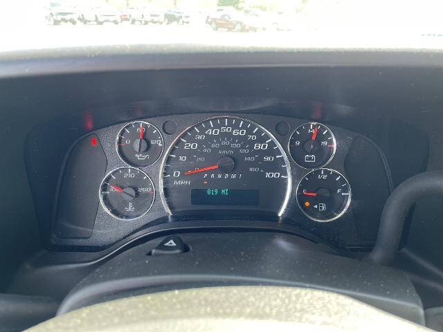 2024 Chevrolet Express 2500