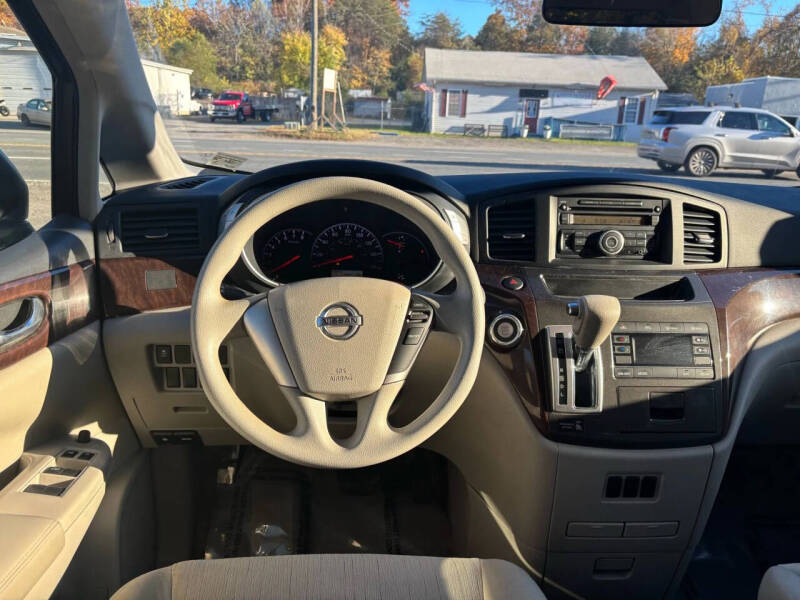 2012 Nissan Quest