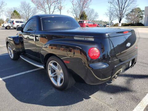 2004 Chevrolet SSR LS