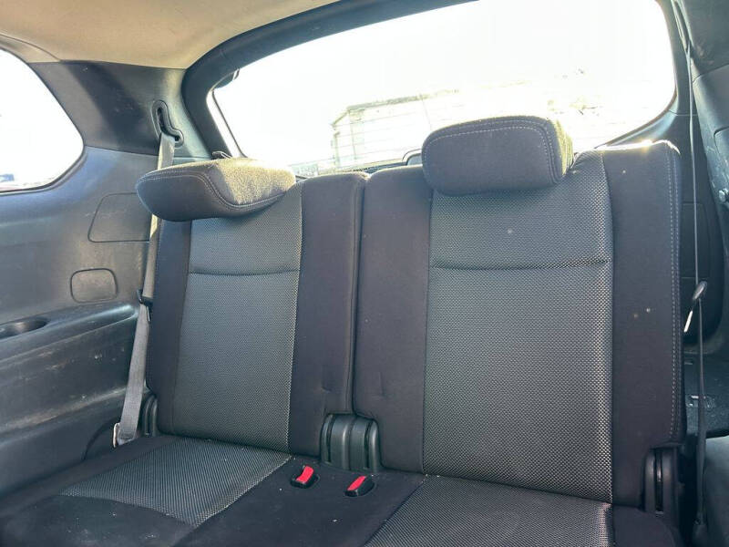 2017 Nissan Pathfinder SV