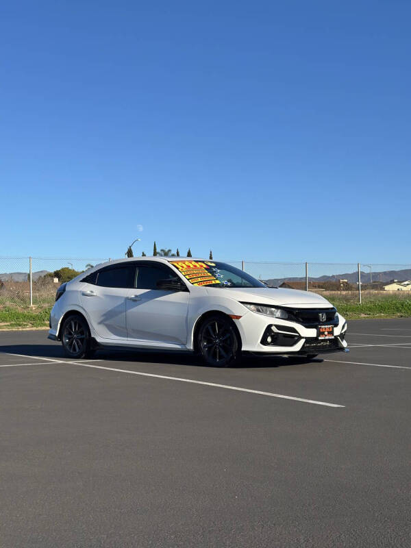 2020 Honda Civic Hatchback EX's photo