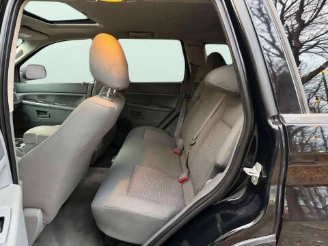 2007 Jeep Grand Cherokee Laredo