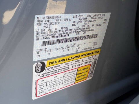 2025 Ford Expedition Platinum