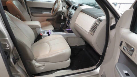 2011 Mercury Mariner V6