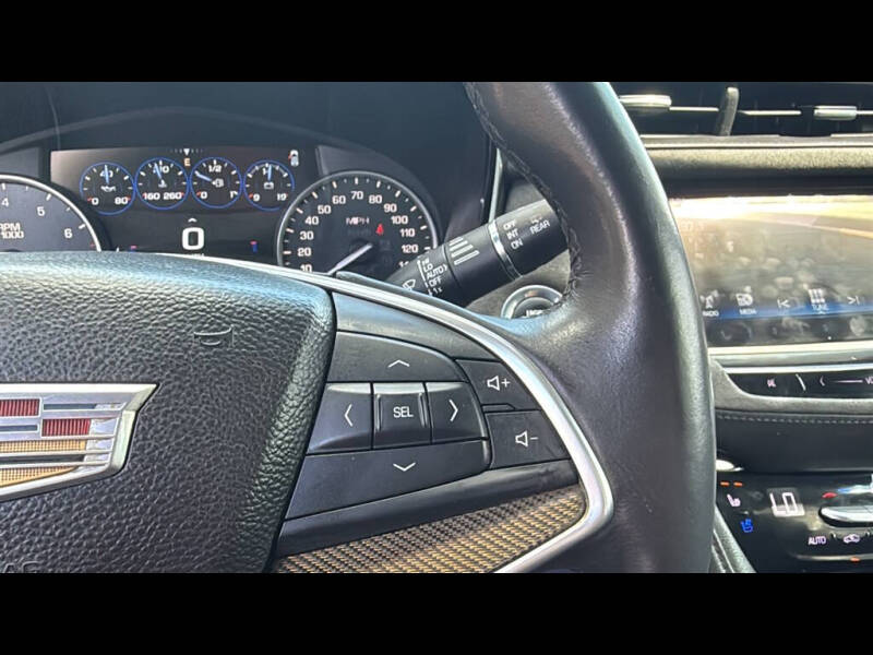 2017 Cadillac XT5 Platinum