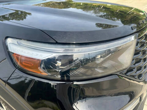 2022 Ford Explorer ST-Line