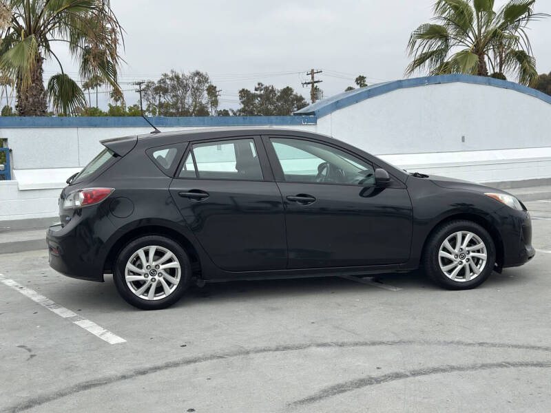 2013 Mazda MAZDA3 i Touring
