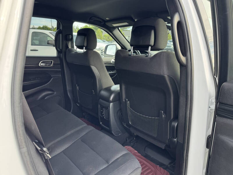 2019 Jeep Grand Cherokee Laredo E