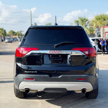 2019 GMC Acadia SLT-1