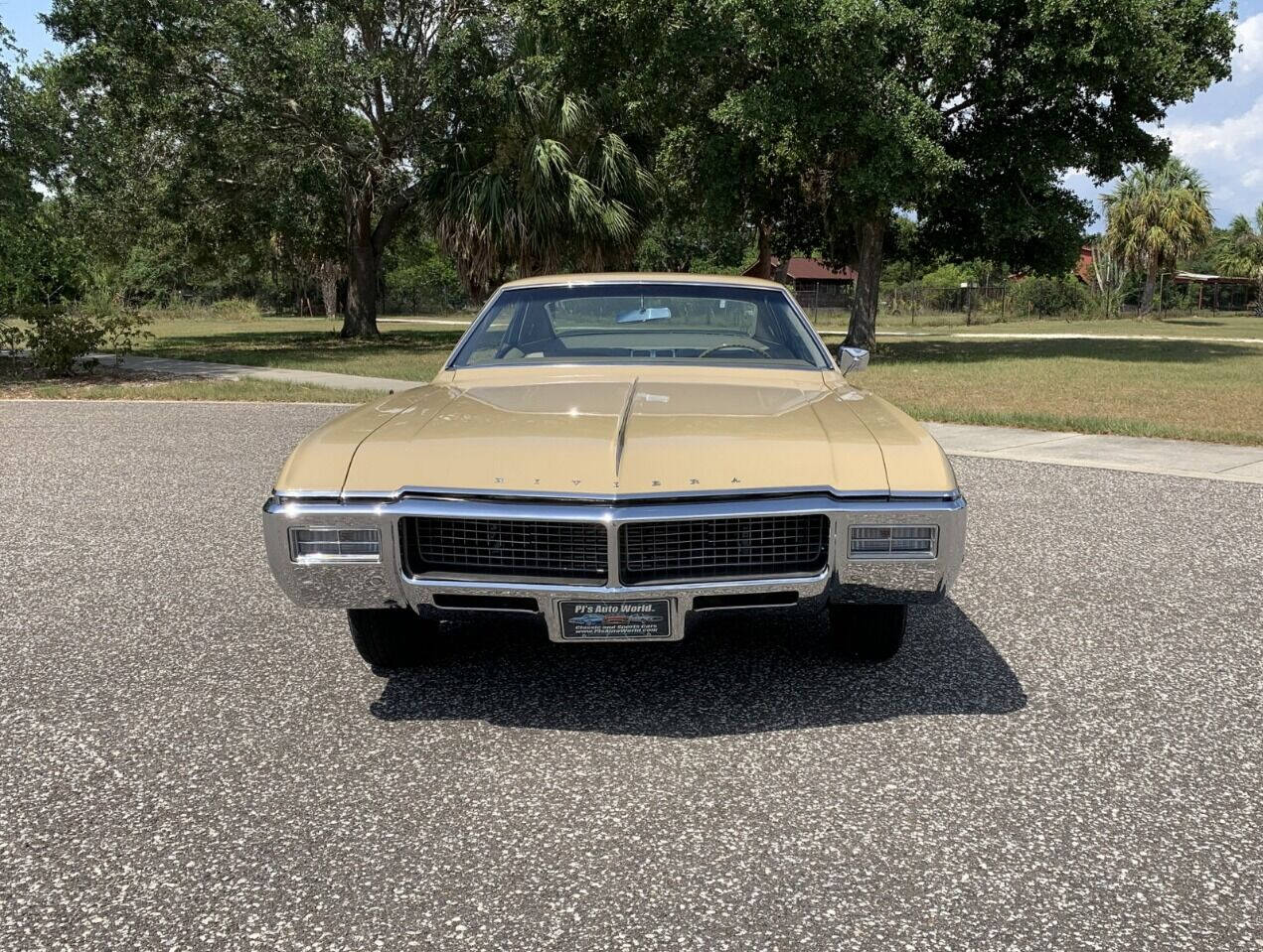 1968 Buick Riviera 7