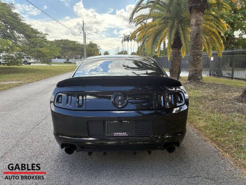 2014 Ford Mustang V6