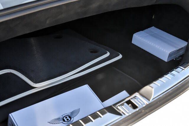 2024 Bentley Continental