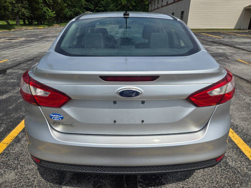 2012 Ford Focus S