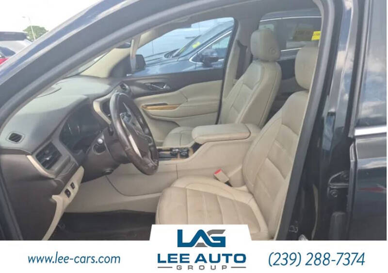 2017 GMC Acadia Denali