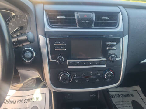 2017 Nissan Altima 2.5 SR