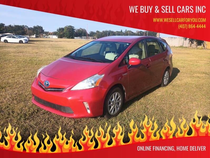 2013 Toyota Prius v Five