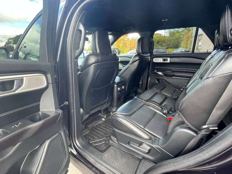 2020 Ford Explorer ST