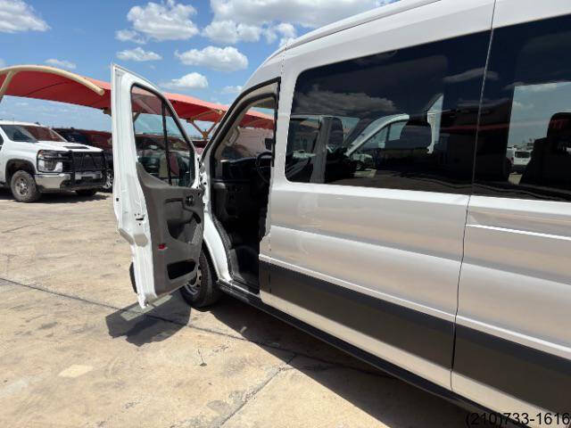 2024 Ford Transit