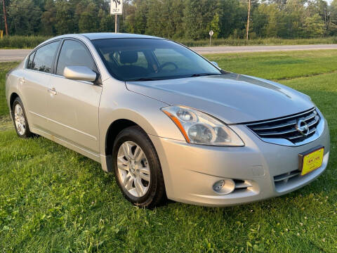 2012 Nissan Altima for sale at Sunshine Auto Sales in Menasha WI