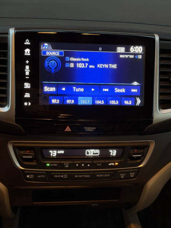 2017 Honda Pilot EX
