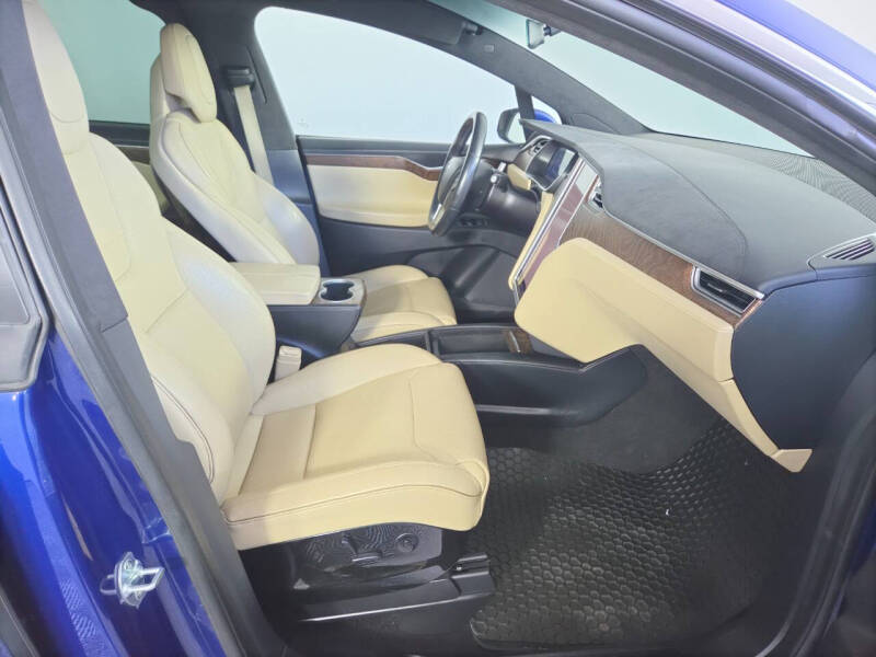 2016 Tesla Model X 75D