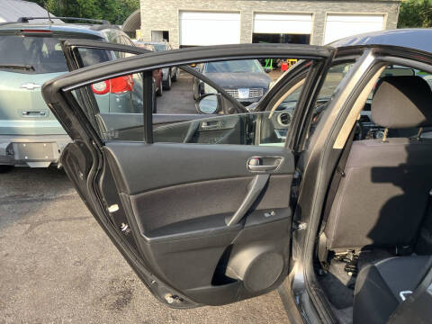 2010 Mazda MAZDA3 i Sport