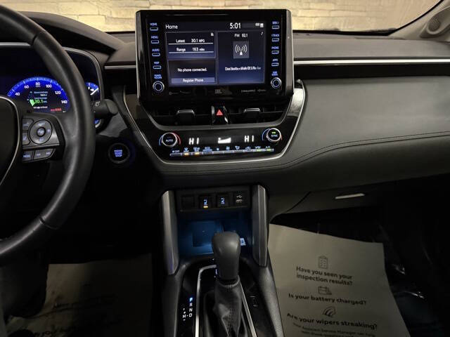 2022 Toyota Corolla Cross XLE