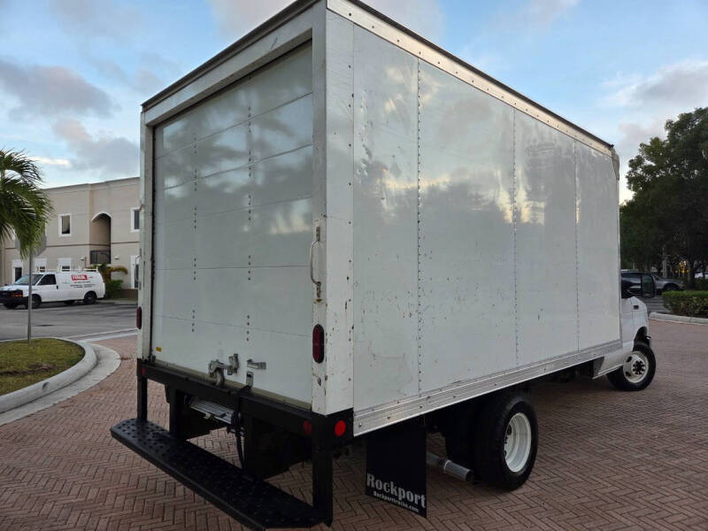 2021 Ford E-Series E-350 SD