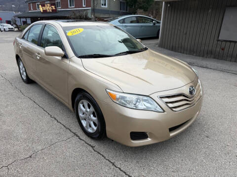 2011 Toyota Camry for sale at Worldwide Auto Group LLC in Monroeville PA