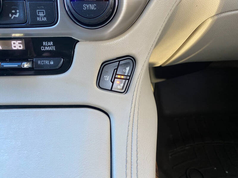 2016 GMC Yukon Denali