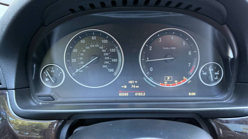 2016 BMW 5 Series 528i