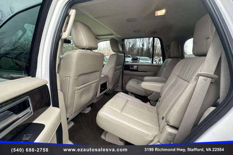 2017 Lincoln Navigator Select