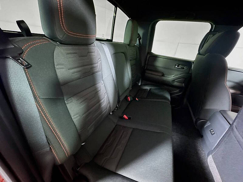 2025 Nissan Frontier