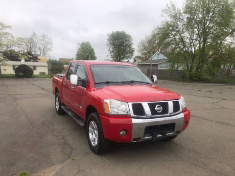 2005 Nissan Titan for sale at Whiting Motors in Plainville CT