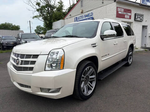 2013 Cadillac Escalade ESV Premium